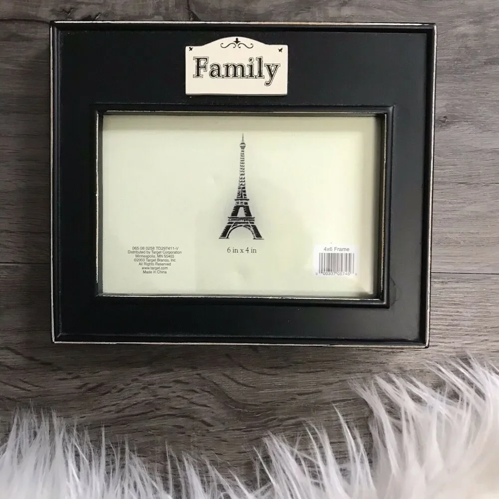 Black Wood Sentiments “Family” Picture Frame 4x6 inch Photo Gift
